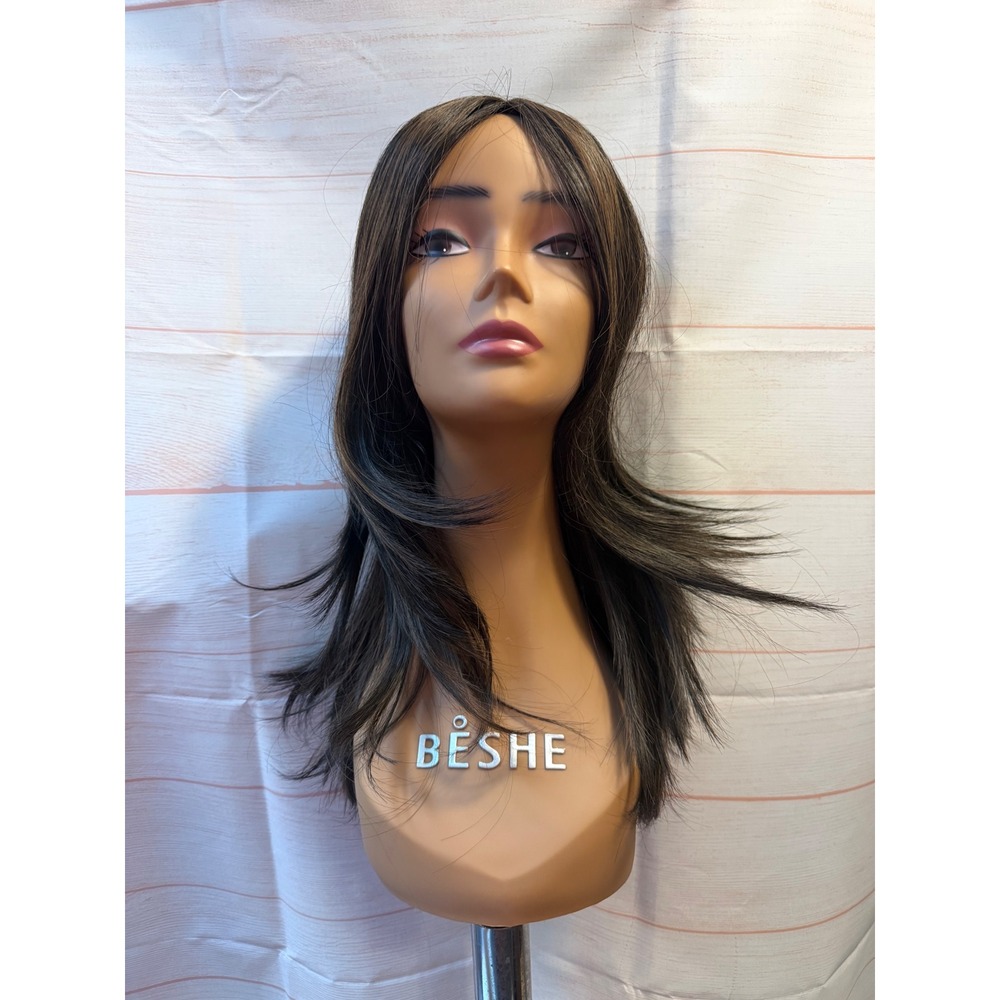 Brown highlighted curtain bang wig